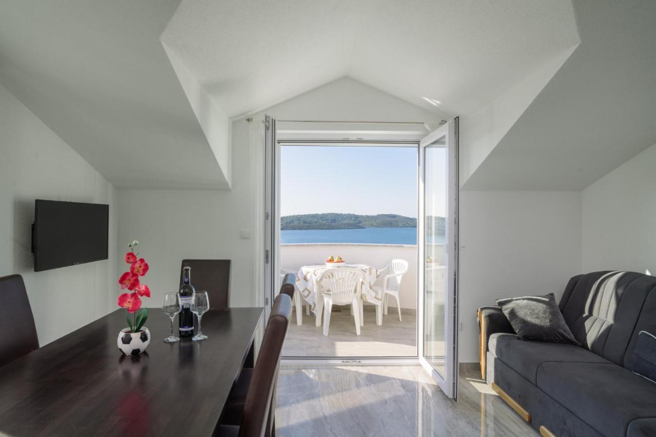 Villa Andelo Trogir Exterior photo