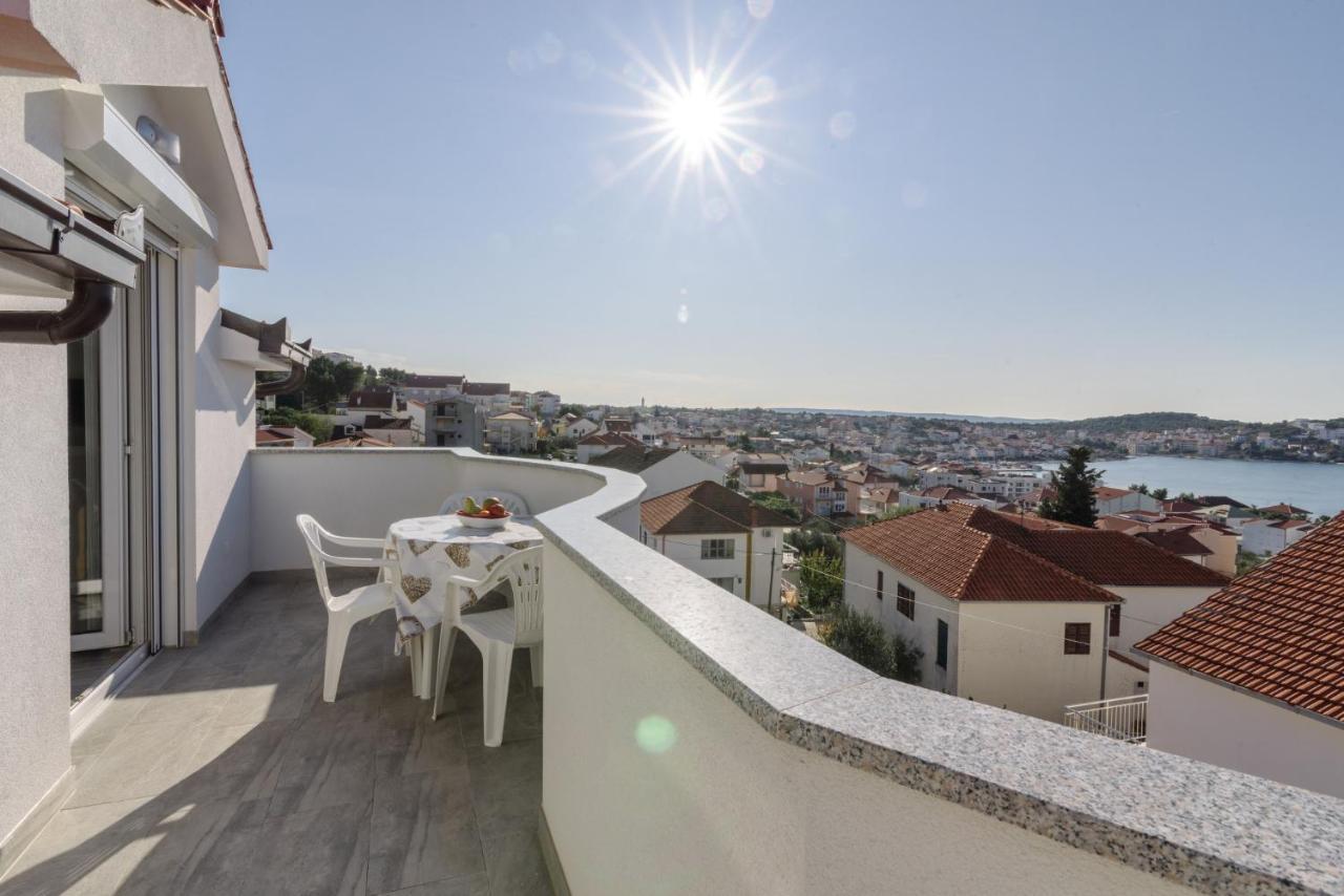 Villa Andelo Trogir Exterior photo